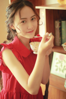 一男一女打扑克
